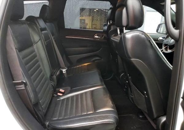 Jeep Grand Cherokee cena 60000 przebieg: 30615, rok produkcji 2019 z Łask małe 67